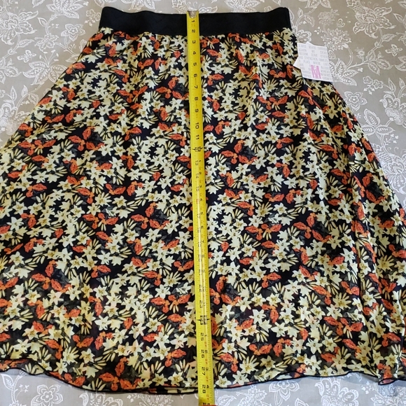 Lularoe Lola skirt - Picture 5 of 10